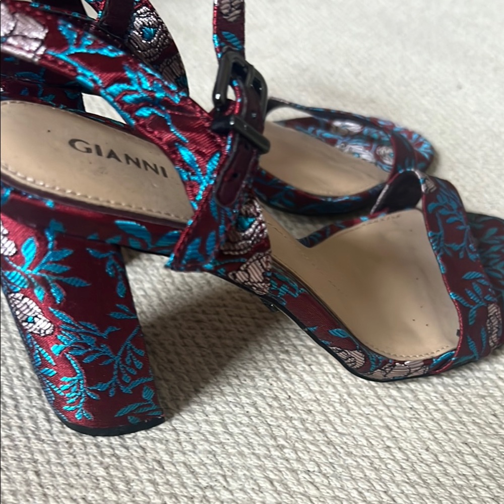 Gianni Bini Women's Floral Heeled Sandals - Red and Blue - Picture 6 of 7